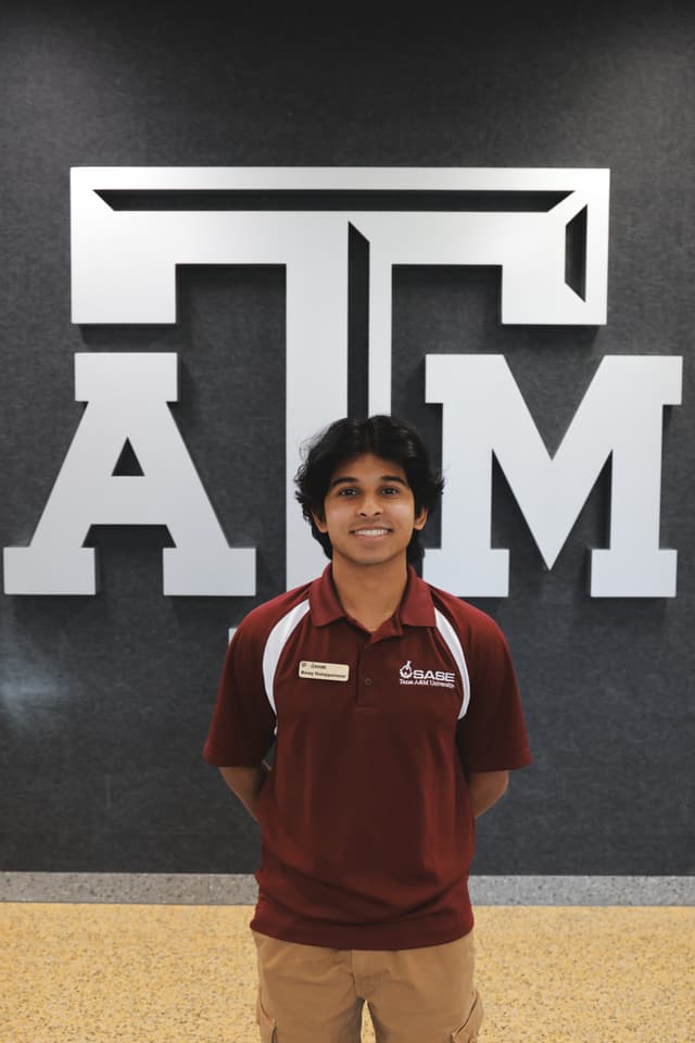 Amey Halappanavar Headshot